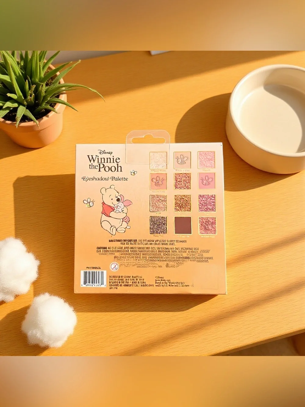 Disney Winnie the Pooh Eyeshadow Palette Pink Shimmer Shades New